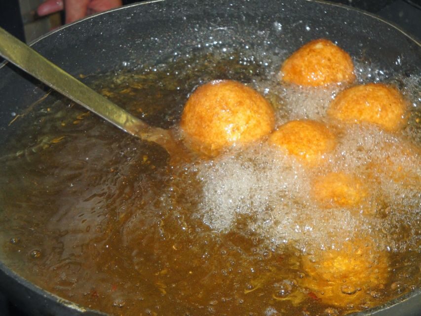 Catania: Private Tour with Arancino Tasting - Arancino tasting: the food lesson you’ll actually use