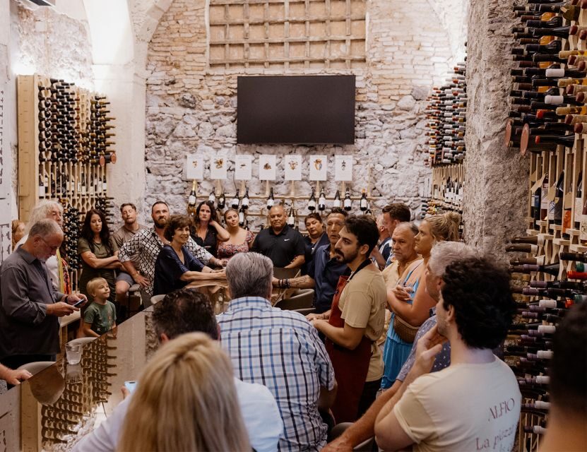 Catania: Volcanic Wine Tasting in a Metropolitan Market - The chef pairings: small plates that actually match the wine