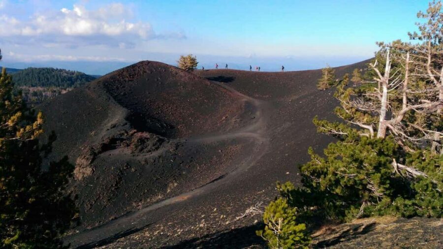 Etna excursion from Taormina and surroundings - Why this Etna hike works so well from Taormina