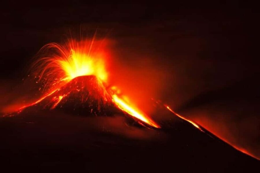 Etna walking tour, visit of a lava tunnel, Arancino tasting - The Guided Walk: Lateral Craters, Lavaflows, and Botanical Clues