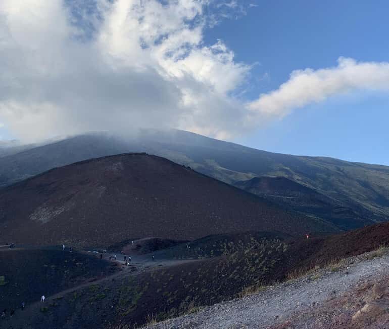 Etna wine Experience Sunset - The “extinct crater at 2000 meters” trek: the part that makes the whole day work