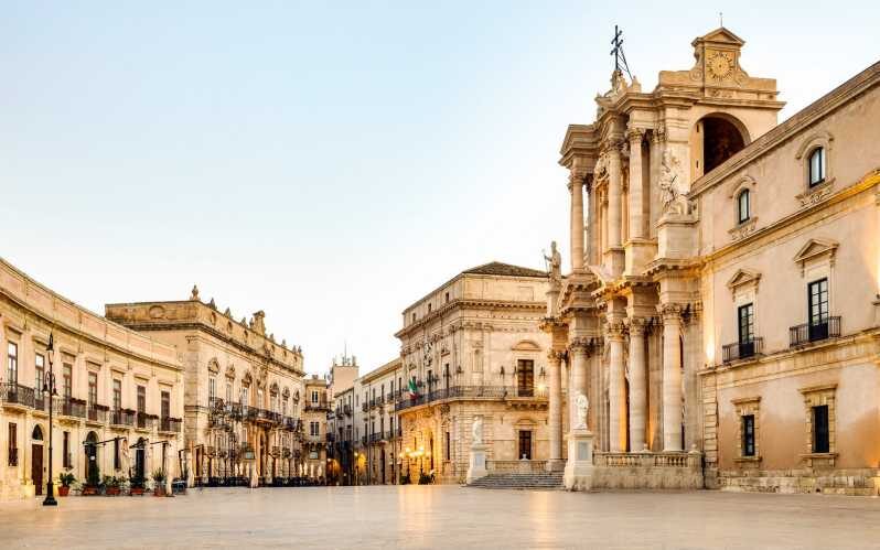 From Catania: Syracuse, Ortygia, and Noto Tour - From Duomo Square to Syracuse: how the day starts