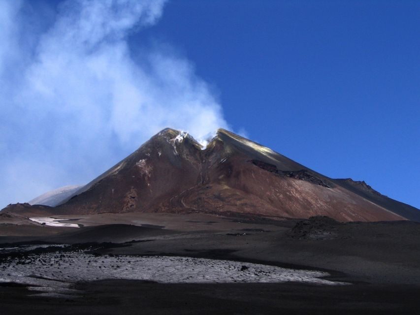 From Syracuse: Mount Etna Volcano Morning Trekking Tour - Minibus to Rifugio Sapienza: Why the Start Feels Efficient
