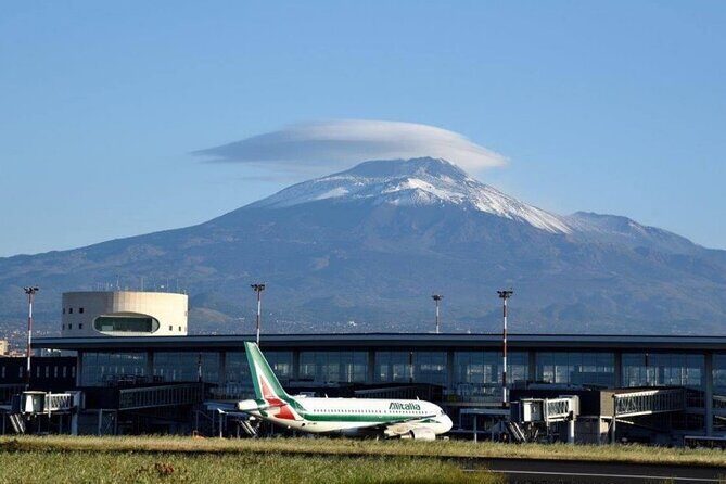 Private Transfer from Catania Airport to Siracusa or Taormina - Meet Your Driver: Name Signs, Luggage Help, and Real Courtesy
