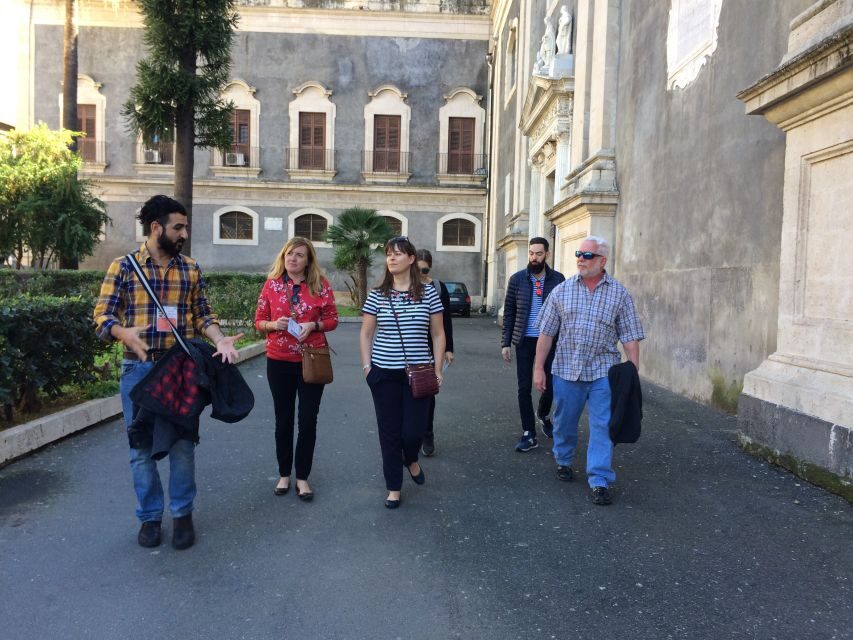 The Original Fish Market and Street Food Tour of Catania - Catania sights on a short walk: Castello Ursino and Via dei Crociferi