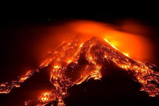 Tour Etna & Wine Tasting - Small group size and guide energy on a real volcano day